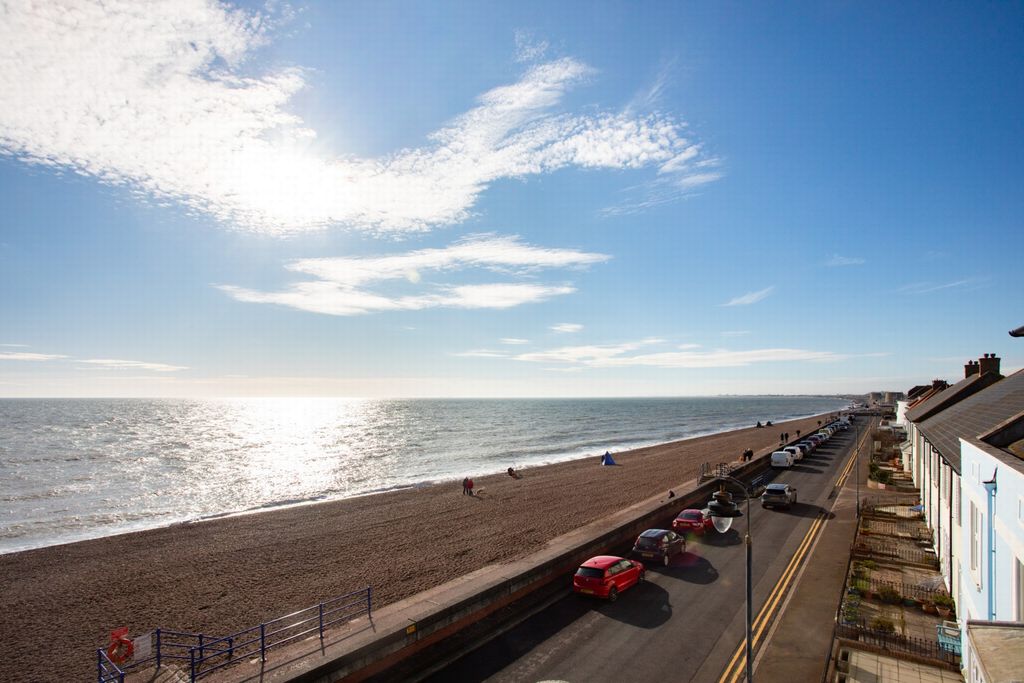 Property photo 2 of 22 Views