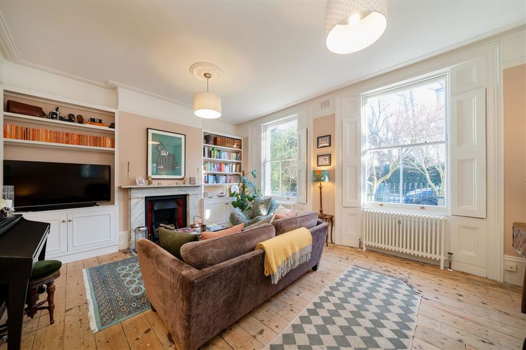 Property photo 3 of 13