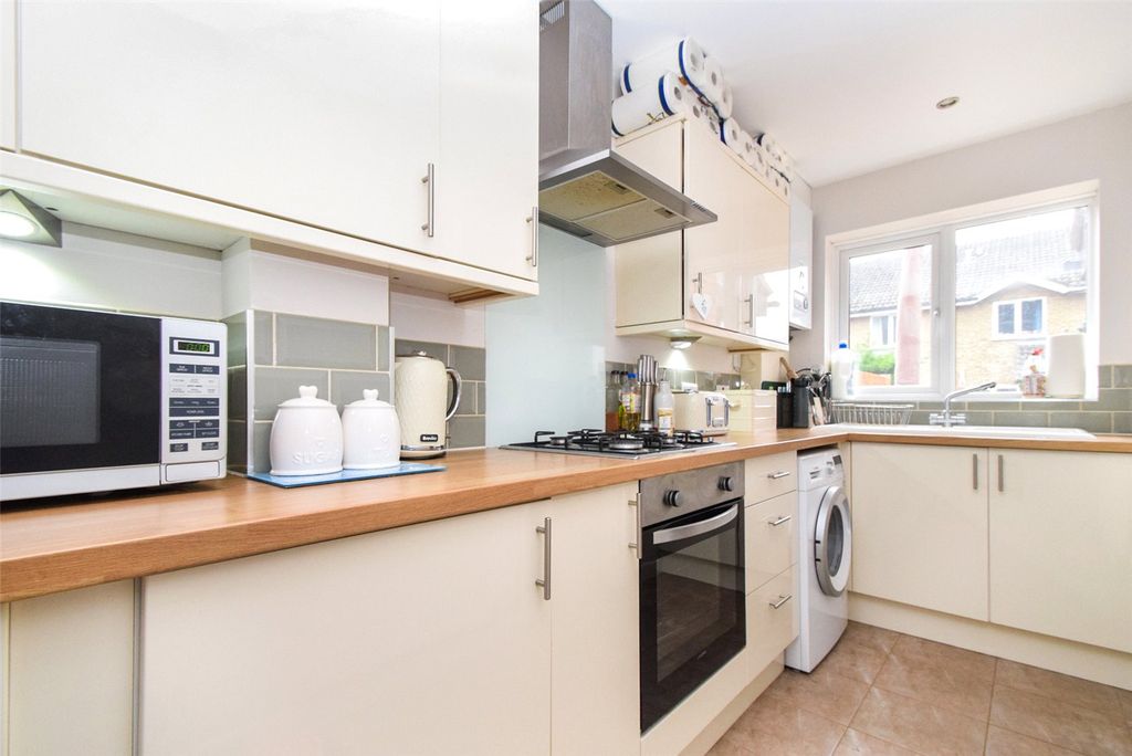 Property photo 2 of 10 Picture No. 03