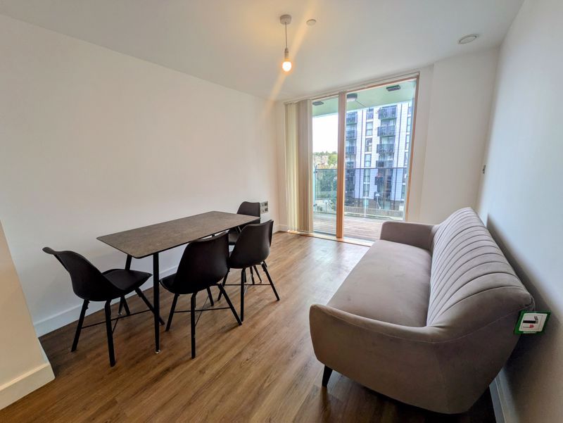 Property photo 2 of 7 Photo 2