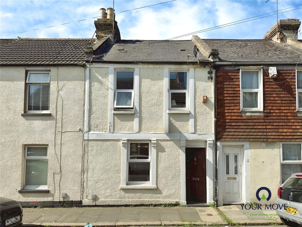 Property photo 1 of 10 External