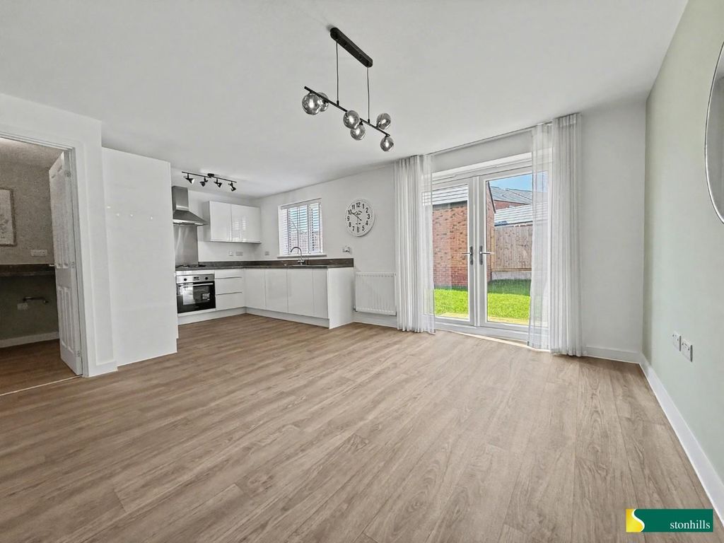 Property photo 2 of 17 35.Jpg