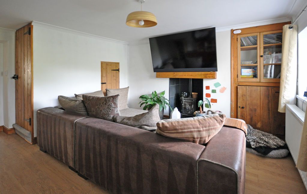 Property photo 2 of 16 Photo 2