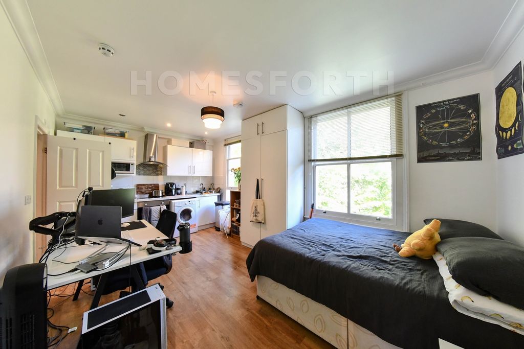 Property photo 3 of 5 Photo 1