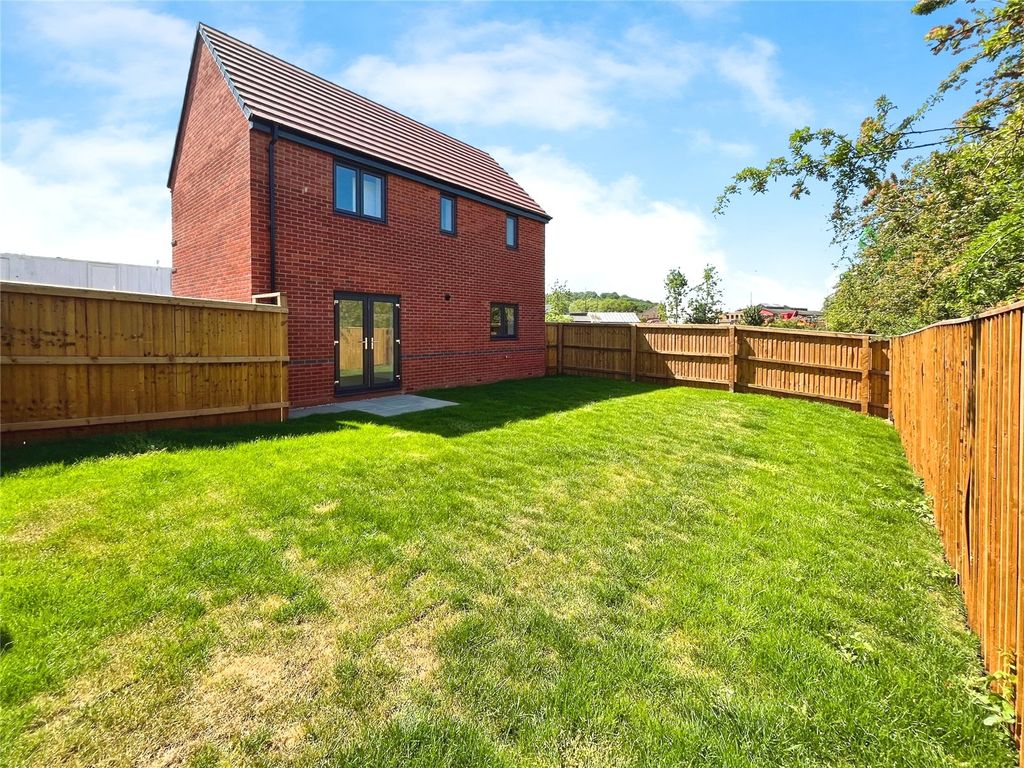 Property photo 2 of 12 Rear Garden