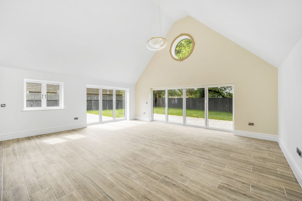 Property photo 3 of 47 6 Bowlers Court (North Hykeham)-32