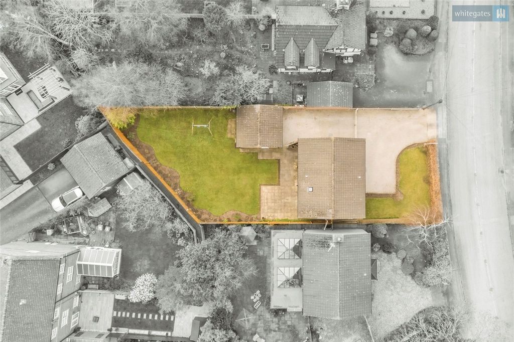 Property photo 3 of 28 Picture No. 43