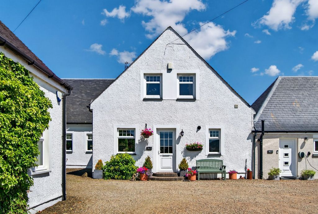 Property photo 1 of 34