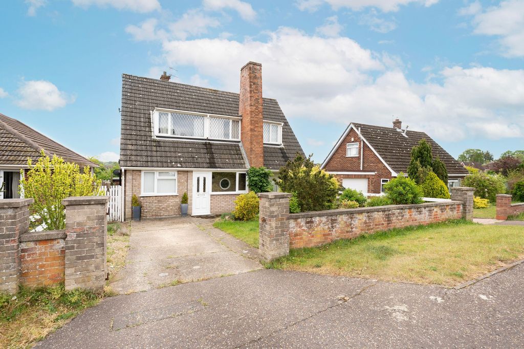 Property photo 1 of 20