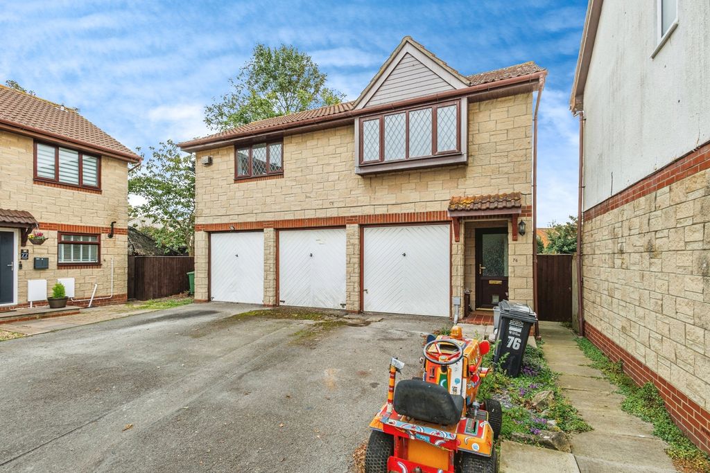 Property photo 1 of 9 Photo