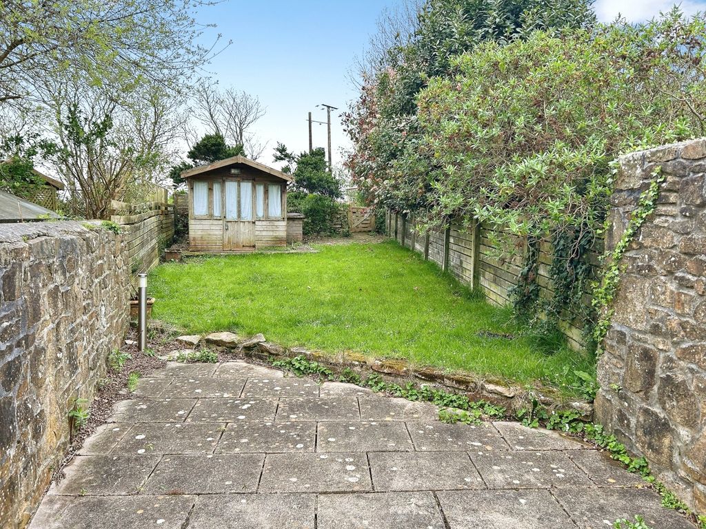 Property photo 2 of 18 Picture No. 37