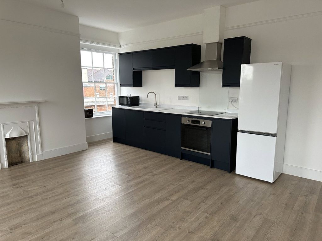 Property photo 2 of 15 Picture No. 20