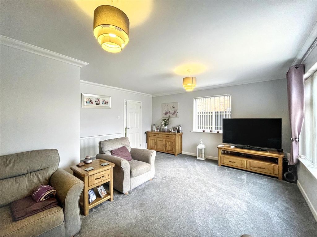 Property photo 2 of 14 Img_4503.Jpg