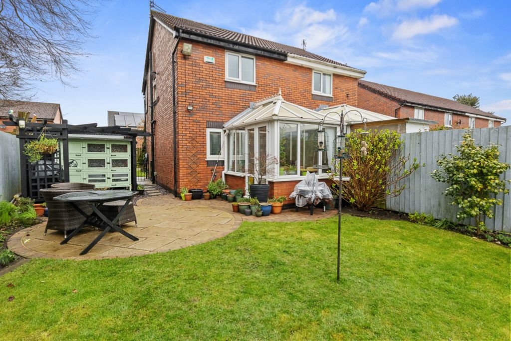 Property photo 2 of 28