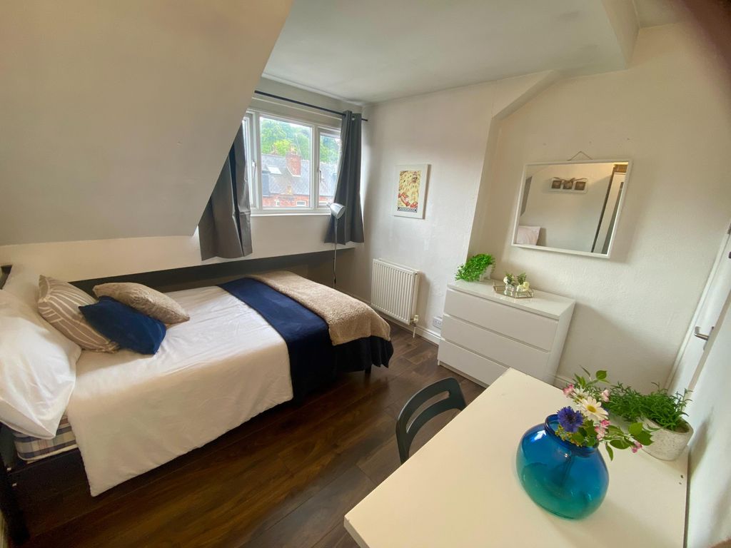 Property photo 3 of 9 Property