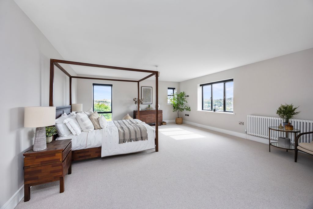Additional image 9 of 6 bed detached house for saleWithdean Road, Brighton BN1