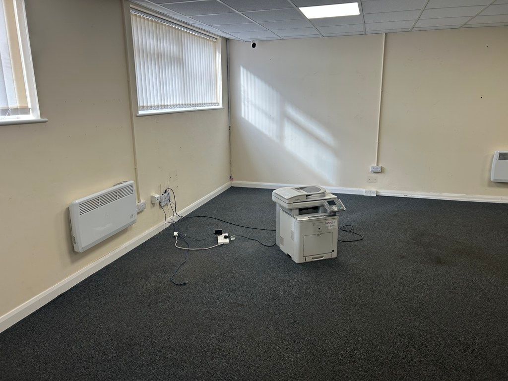 Property photo 2 of 4 Photo 12