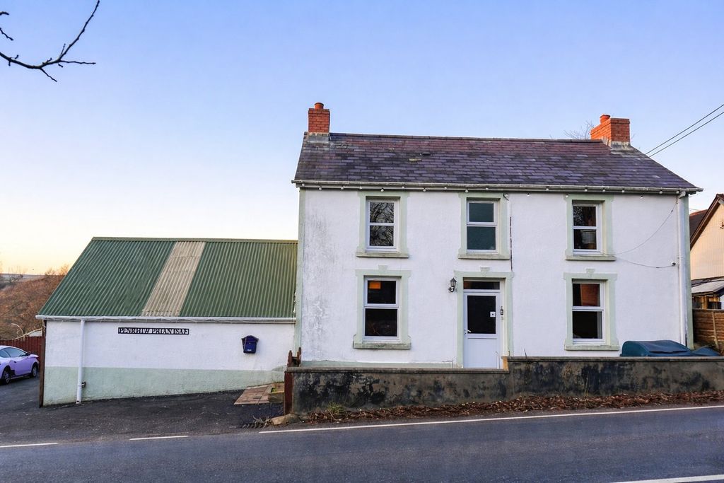 Property photo 1 of 26