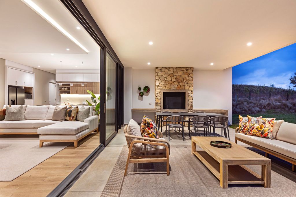 Property photo 2 of 17 1Pm1716766