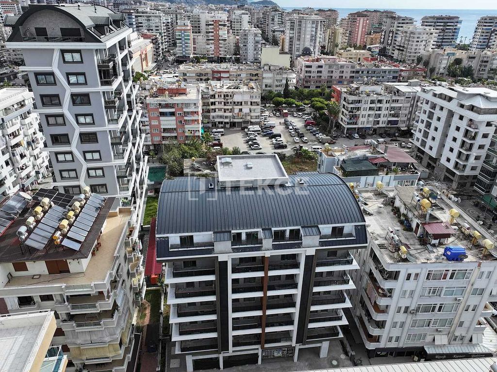 Property photo 3 of 21