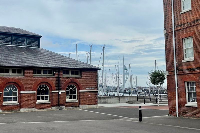 Property photo 3 of 10 Nearby Gosport Marina
