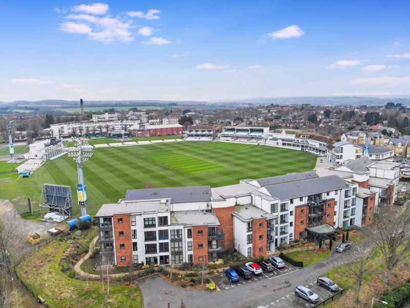 Property photo 1 of 16 Photo 16