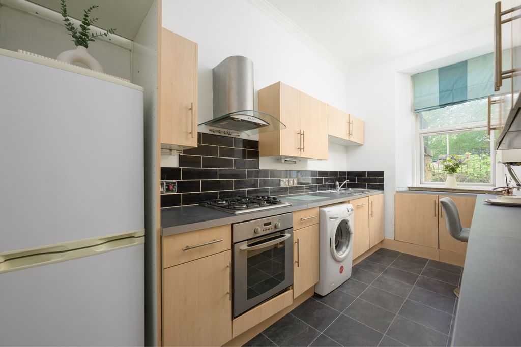 Additional image 7 of 1 bed flat for sale19 Rose Street, Dunfermline KY12