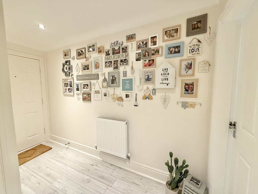 Property photo 2 of 19 Img_6735