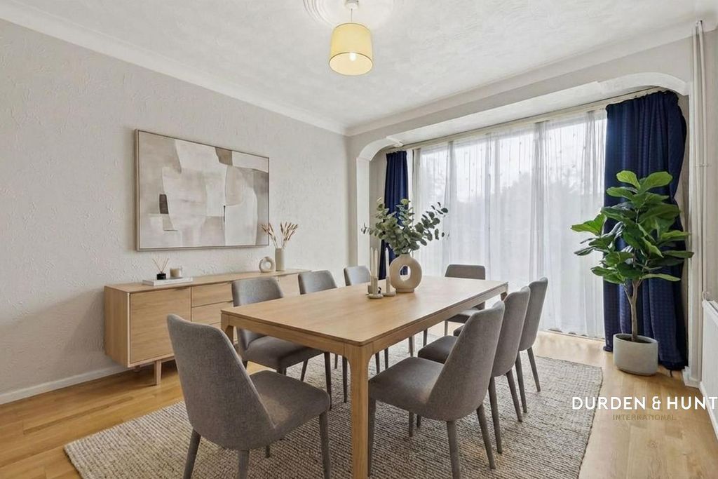 Property photo 3 of 17 CGI Furniture