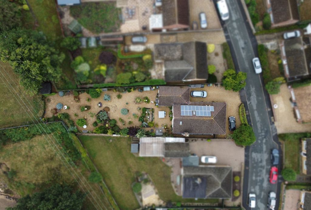 Property photo 3 of 24