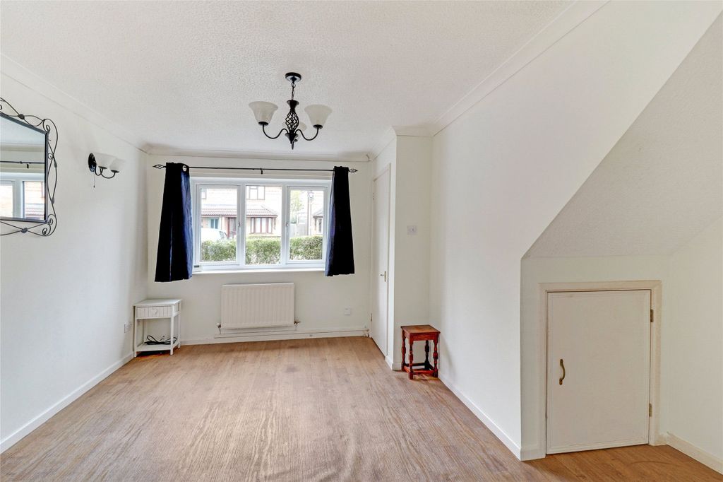 Property photo 2 of 12 Picture No. 02