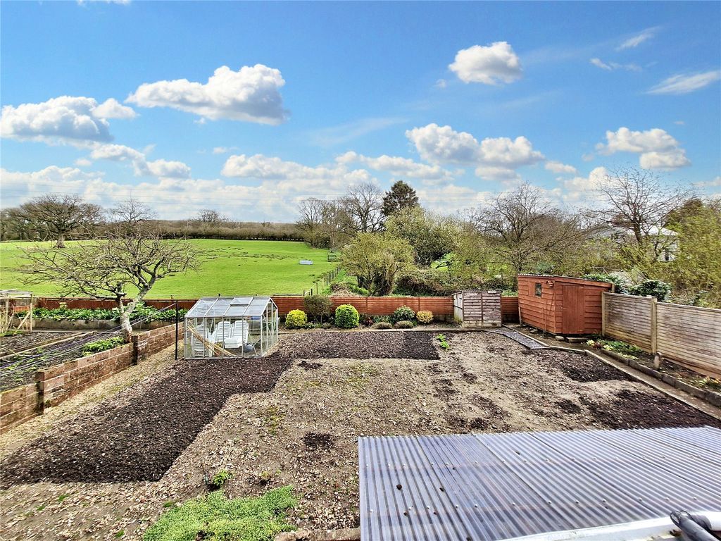 Property photo 2 of 13 Picture No. 01