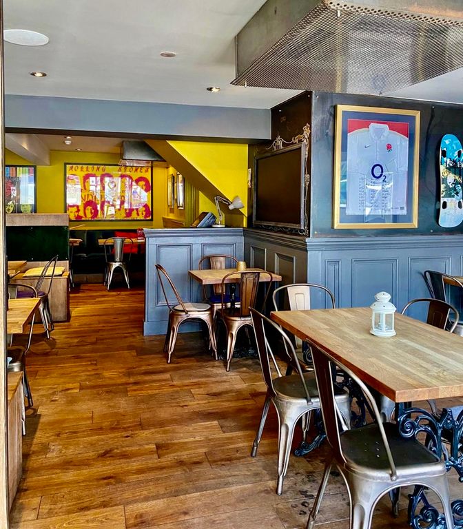 Property photo 2 of 8 Photo 1