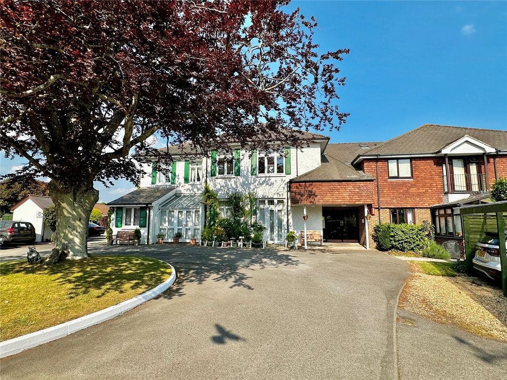 Property photo 1 of 6 Picture No. 10