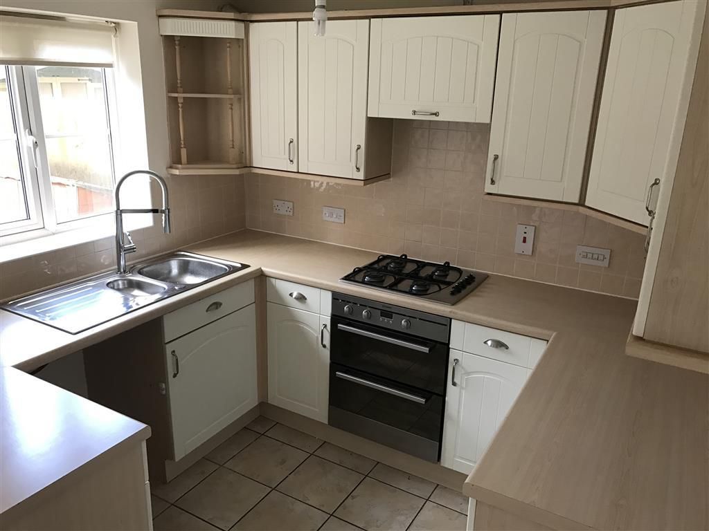 Property photo 2 of 12 Image