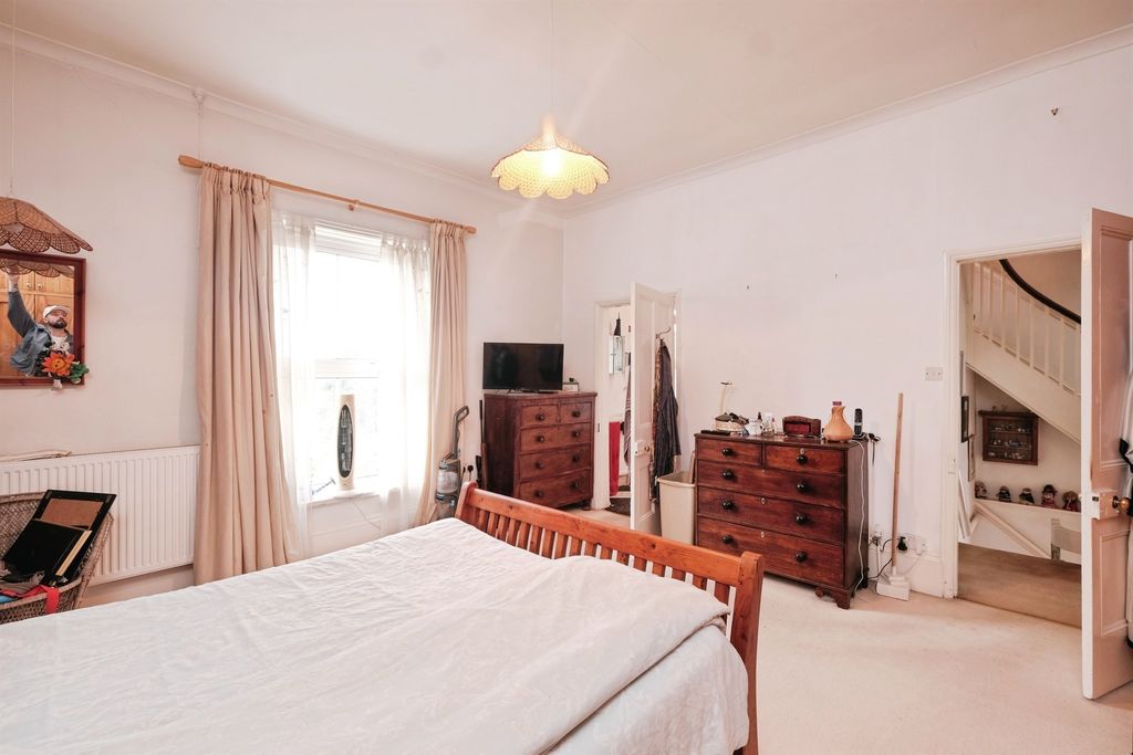 Additional image 7 of 5 bed semi-detached house for saleFolly Lane, Hereford HR1