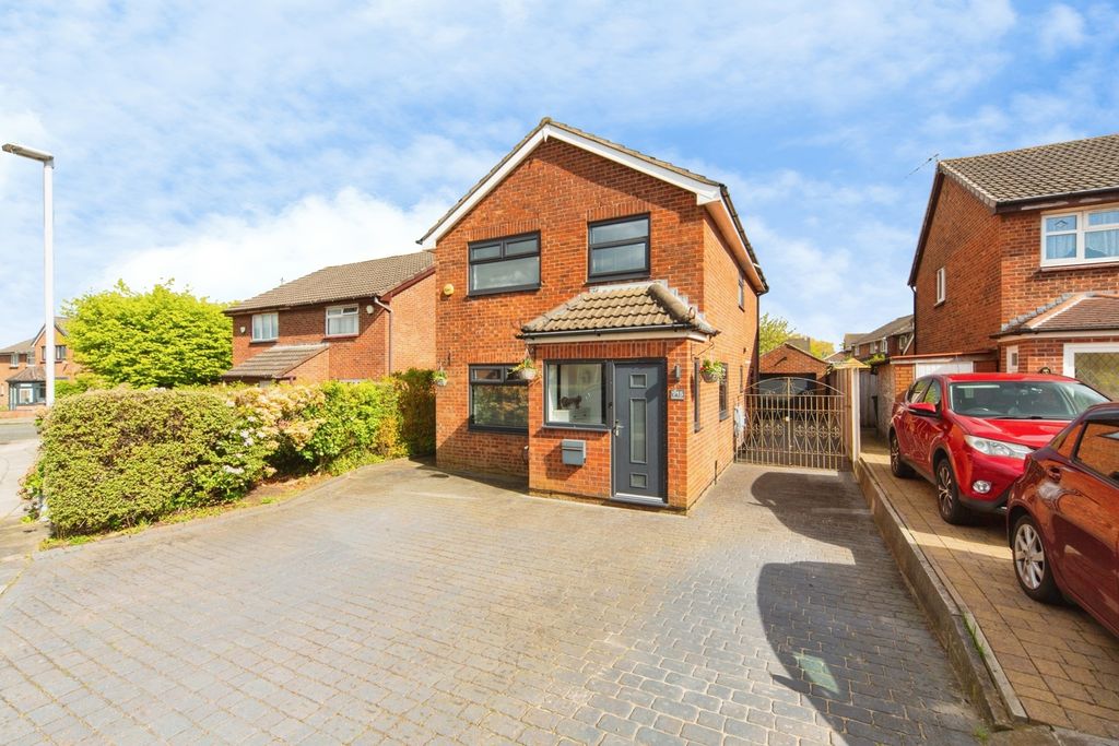 Property photo 2 of 35 Pbox-Img.Jpg