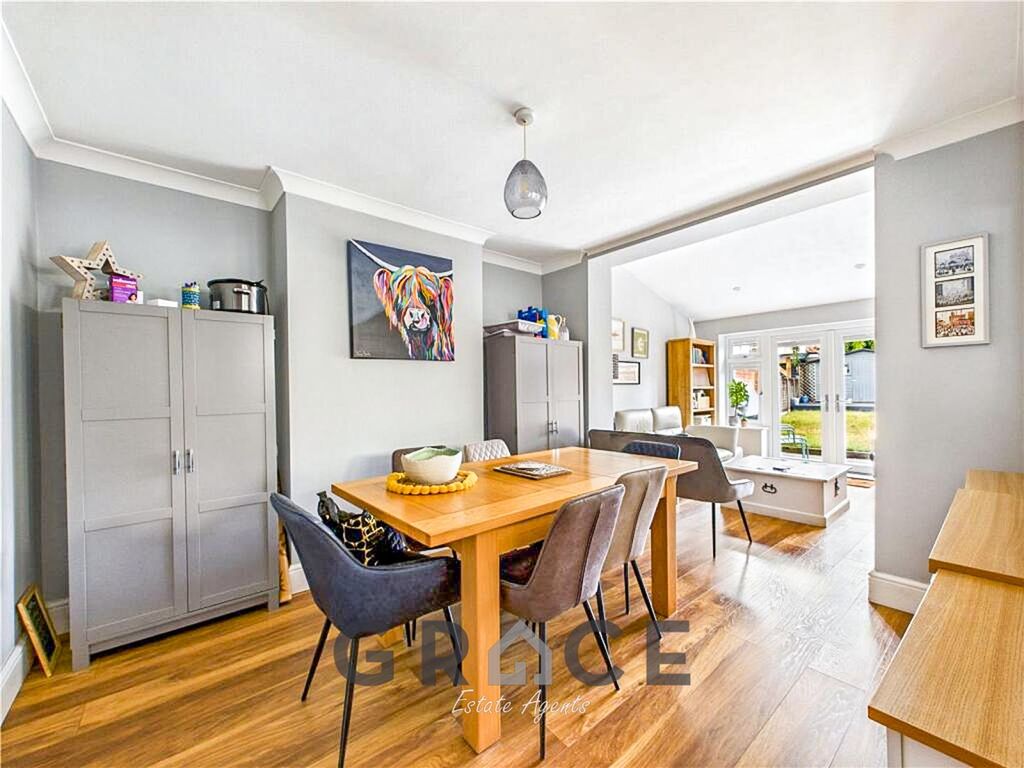 Property photo 2 of 9 3.Jpg