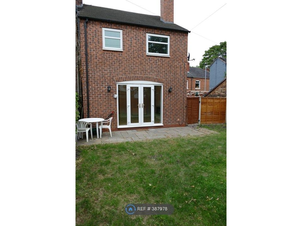 Property photo 2 of 11