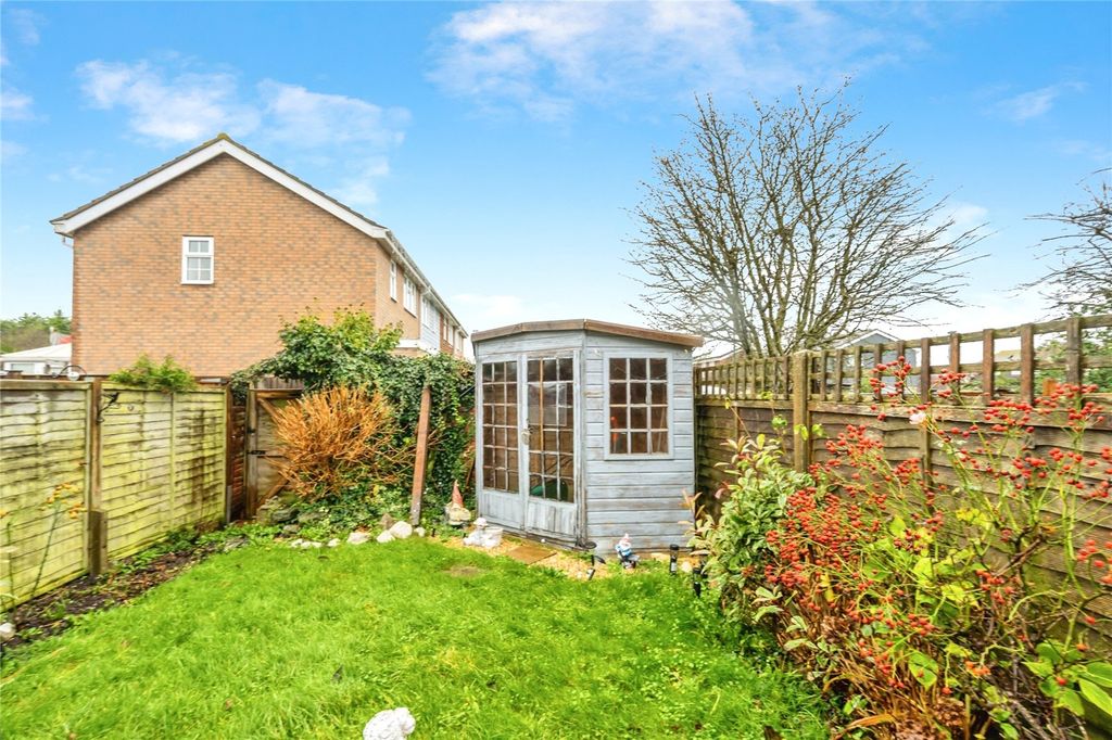 Property photo 2 of 14 Picture No. 10