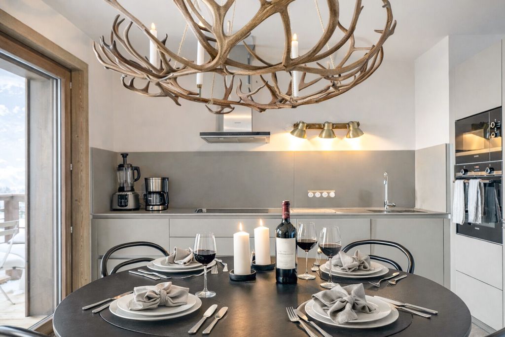 Property photo 2 of 12 Megeve Apartment For