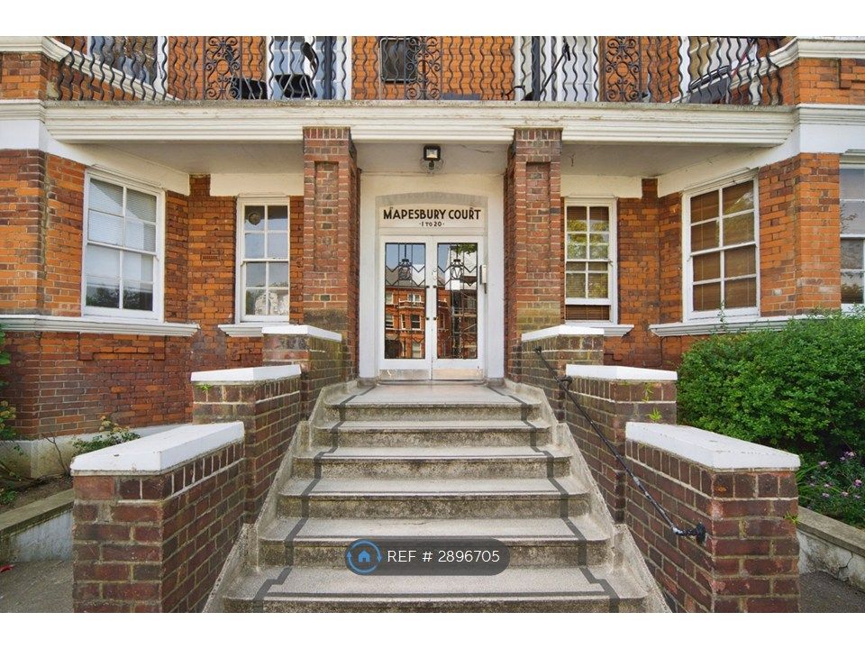 Property photo 2 of 20
