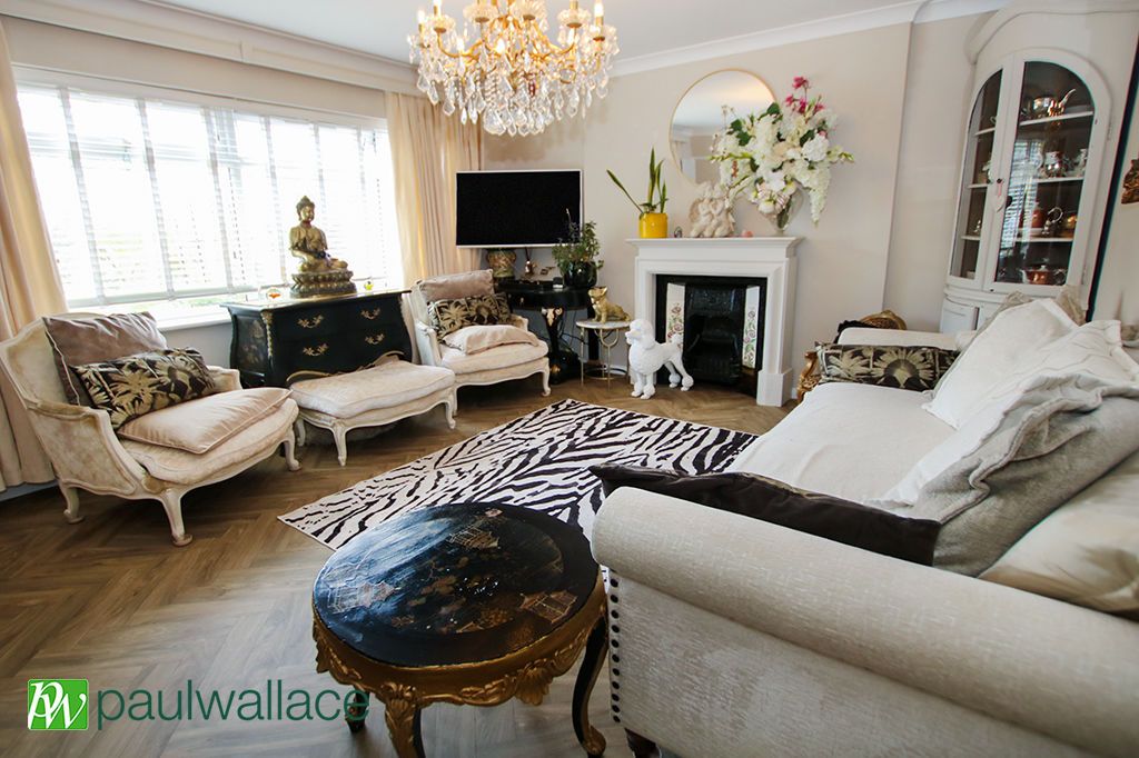 Property photo 2 of 20 Sitting Room