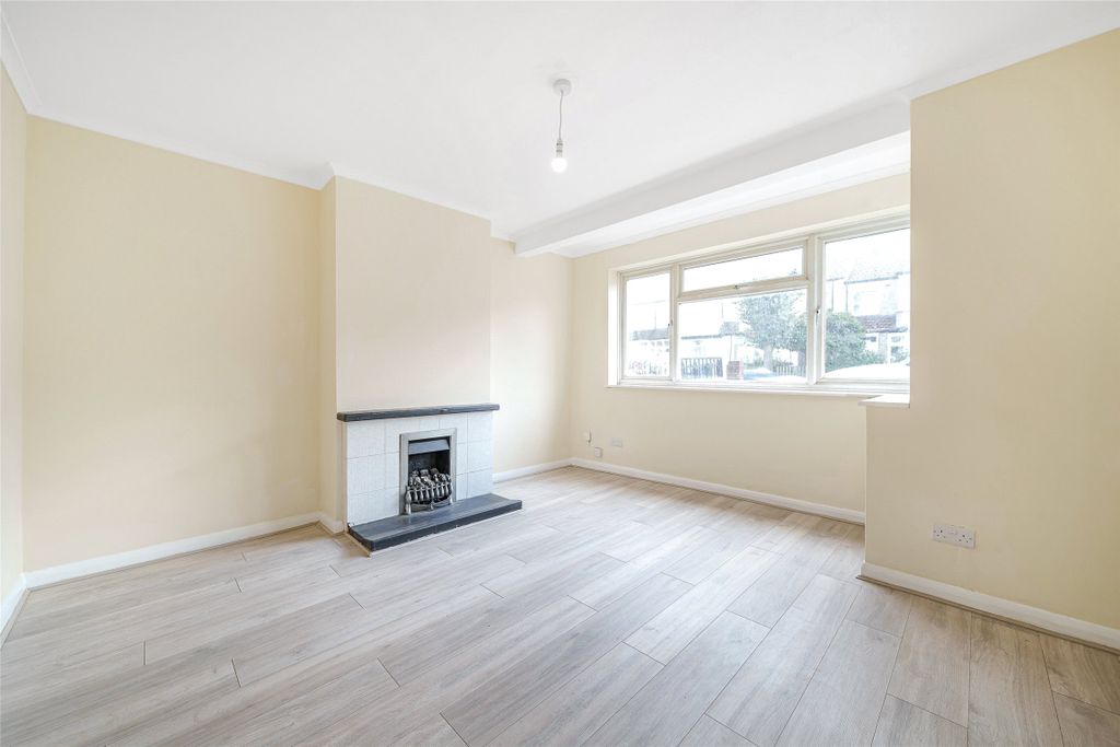 Property photo 2 of 11 Picture No. 05