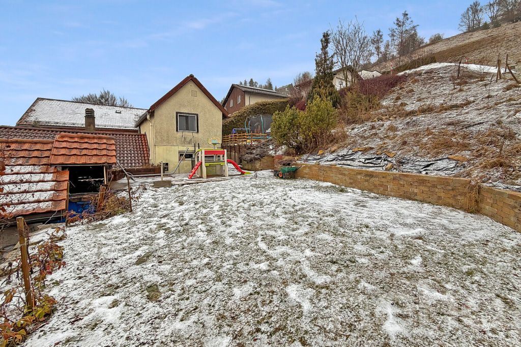 Property photo 2 of 12