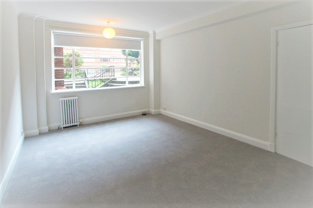 Property photo 2 of 9 Photo 3