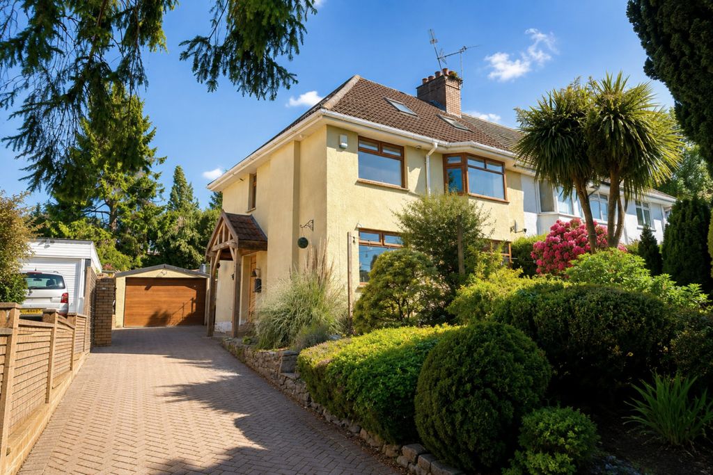 Property photo 1 of 25