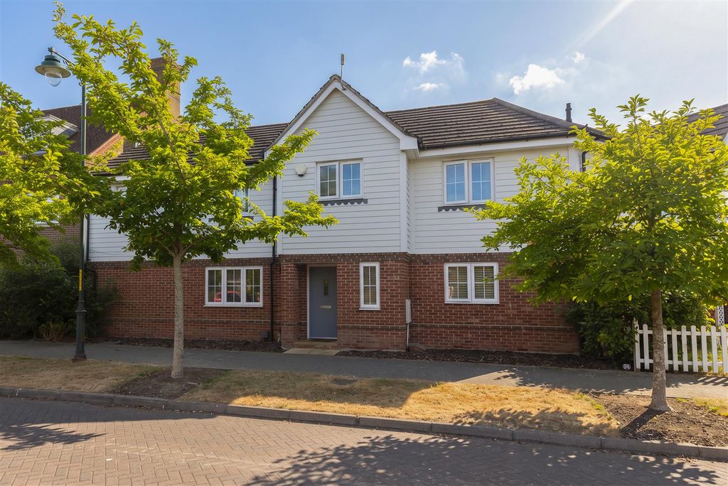 Property photo 1 of 15 11Clearheart01.Jpg