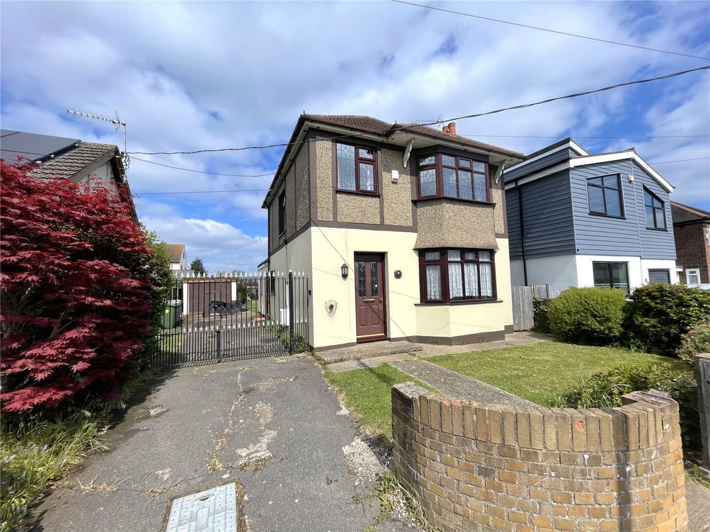 Property photo 1 of 18 Picture No. 01