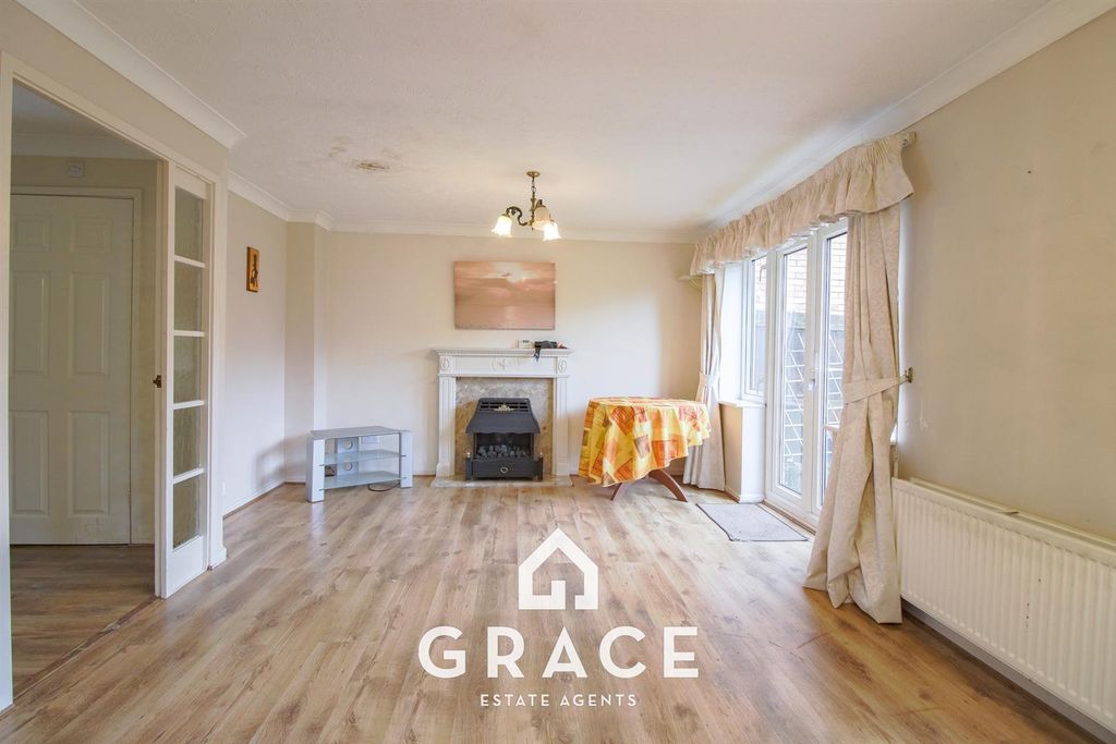 Property photo 3 of 16 Untitled_Hdr-14-Recovered.Jpg